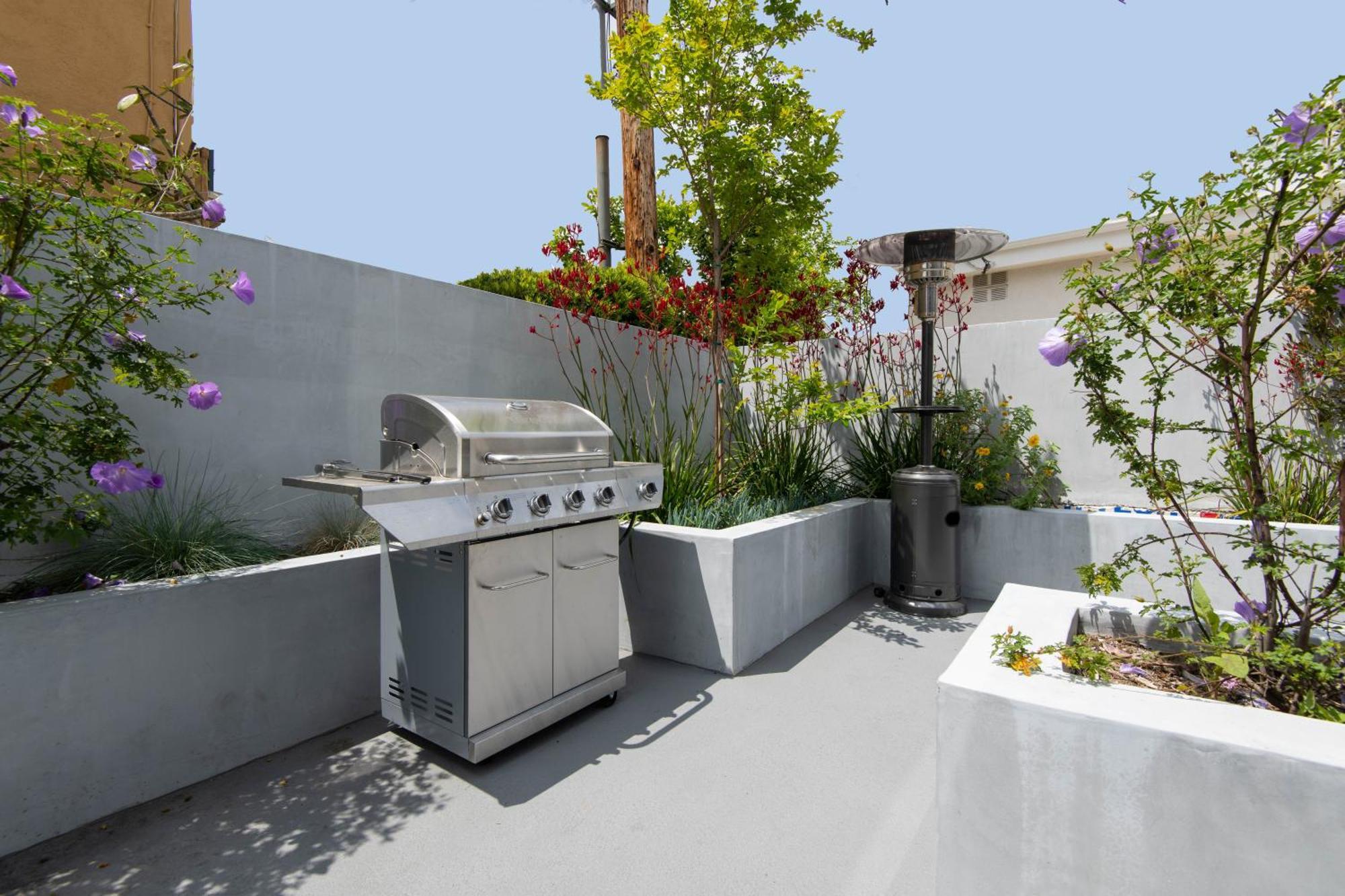 Regency Modern Apartments Γκλέντεϊλ Εξωτερικό φωτογραφία