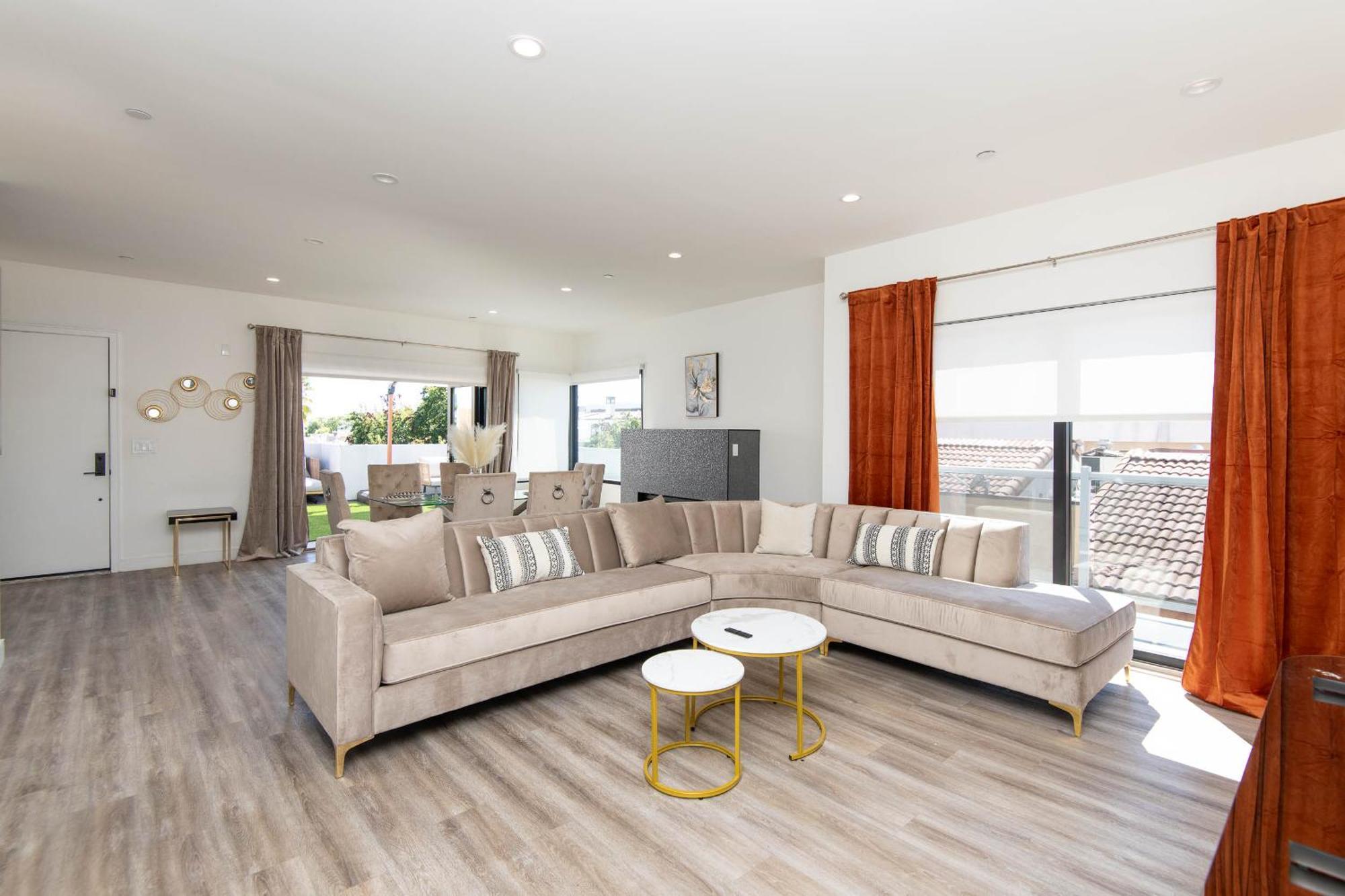 Regency Modern Apartments Γκλέντεϊλ Εξωτερικό φωτογραφία